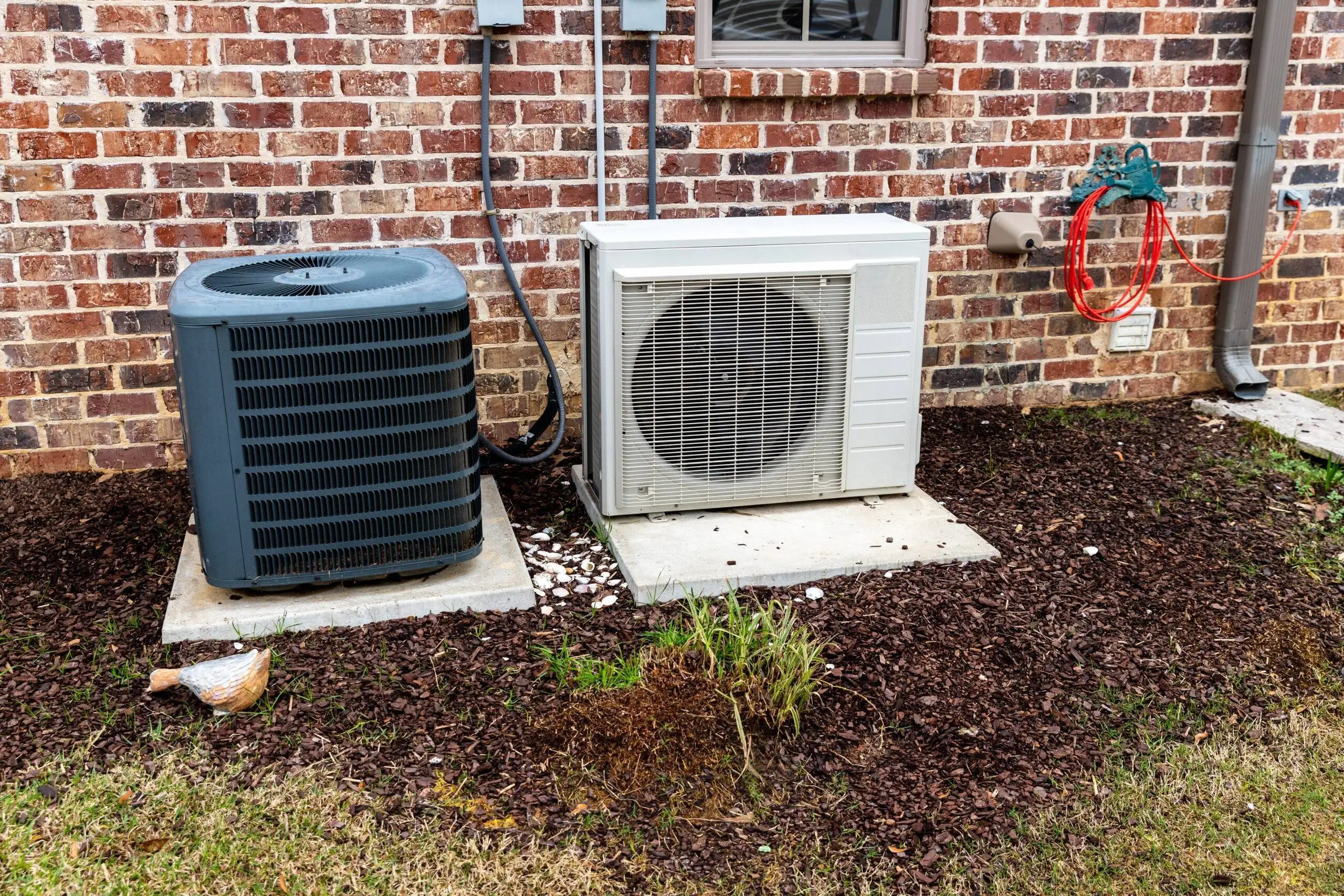 Featured image for post: Your Guide to Ductless Mini-Split vs Central Air Conditioning System